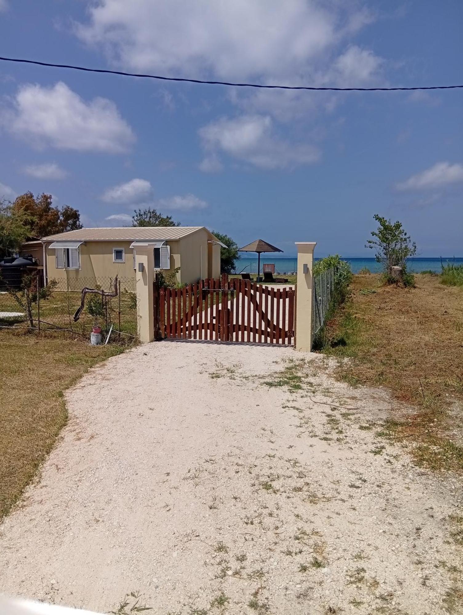 Vila Vasilikis Sea House Lefkímmi Exteriér fotografie